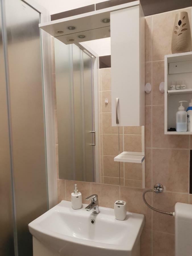 Fami Superior One Bedroom Apartment Rijeka Exterior foto